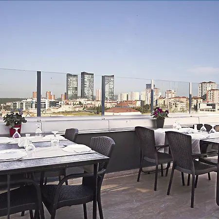 Akoni איסטמבול