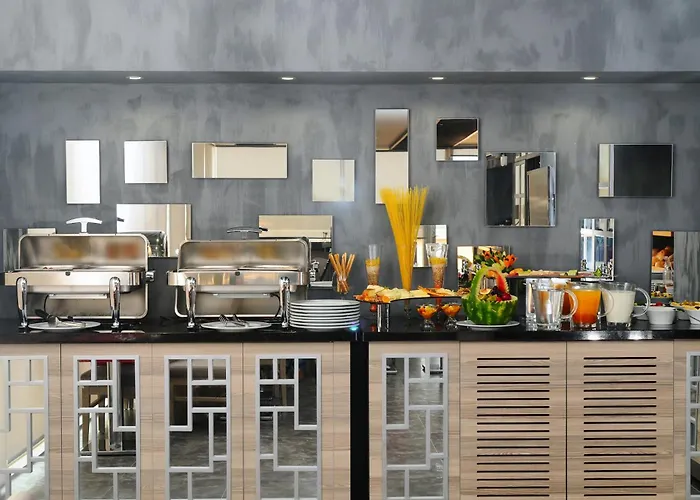 Akoni Κωνσταντινούπολη